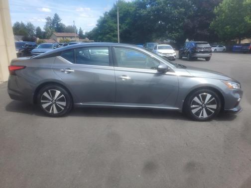 2019 Nissan Altima 2.5 SV