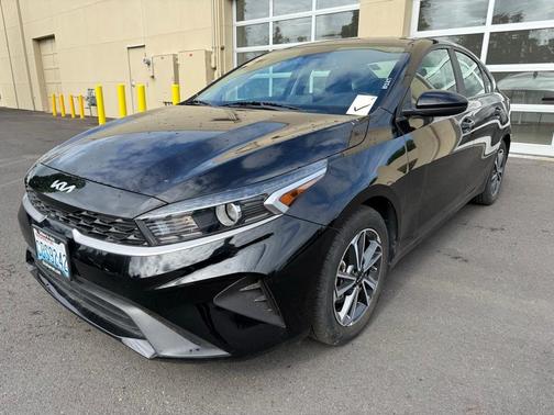 2022 Kia Forte LXS
