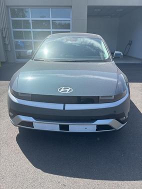 2025 Hyundai IONIQ 5 SE