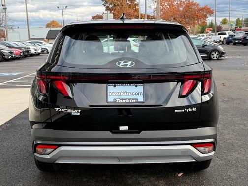 2026 Hyundai TUCSON Hybrid Blue SE