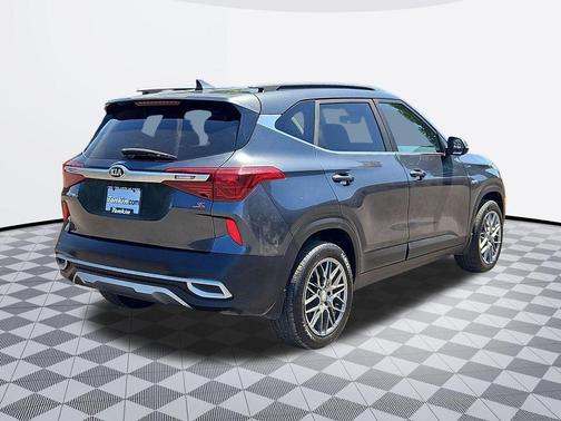 Gravity Gray 2021 Kia Seltos S