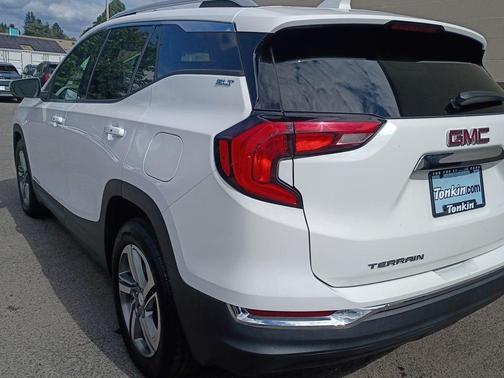 Summit White 2020 GMC Terrain SLT