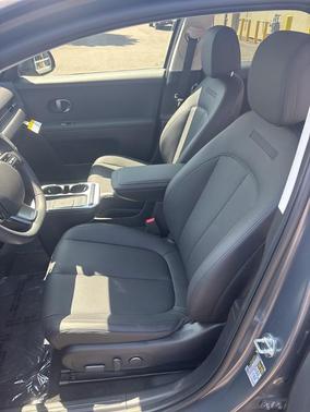 2025 Hyundai IONIQ 5 SEL
