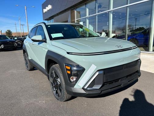 2025 Hyundai KONA SEL