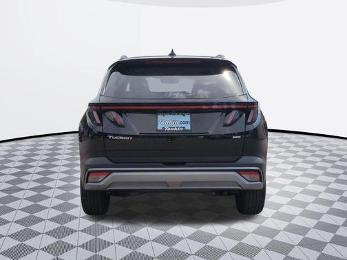 Phantom Black 2026 Hyundai TUCSON SEL Premium