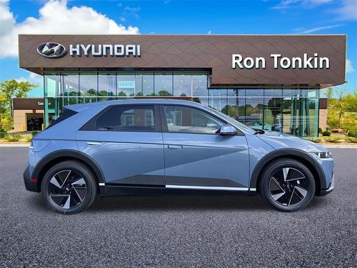 2025 Hyundai IONIQ 5 SE