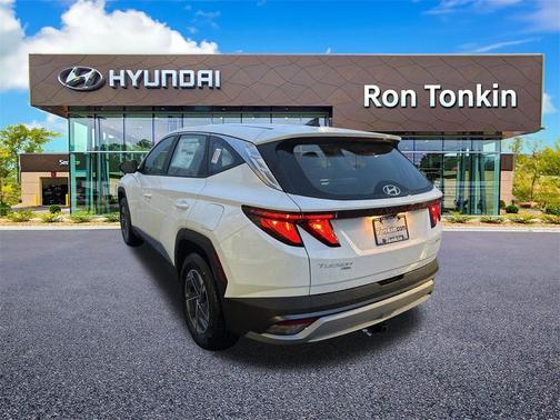 2026 Hyundai TUCSON Hybrid Blue SE