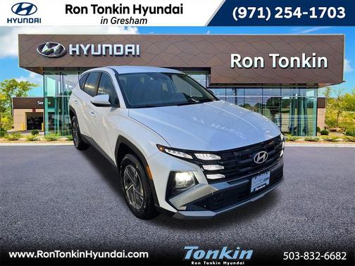 2026 Hyundai TUCSON Hybrid Blue SE