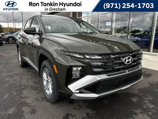 2025 Hyundai TUCSON SE