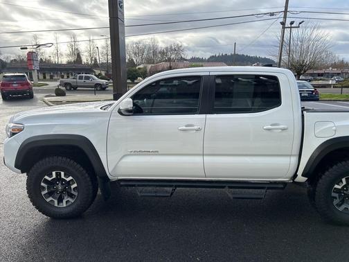 2022 Toyota Tacoma TRD Off Road