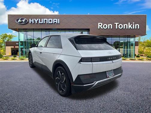 2023 Hyundai IONIQ 5 SE