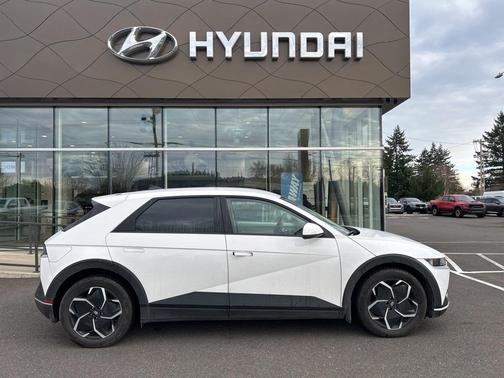 2023 Hyundai IONIQ 5 SE