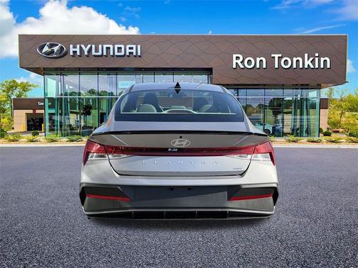 2026 Hyundai ELANTRA HEV SEL Sport