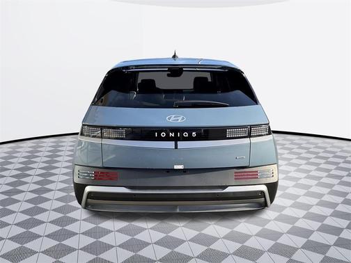 2026 Hyundai IONIQ 5 SEL