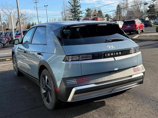 2026 Hyundai IONIQ 5 SEL