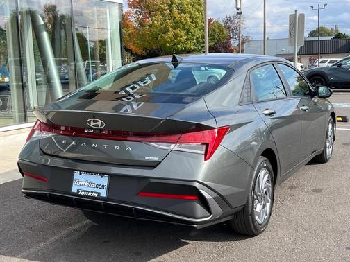 2026 Hyundai ELANTRA HEV Blue