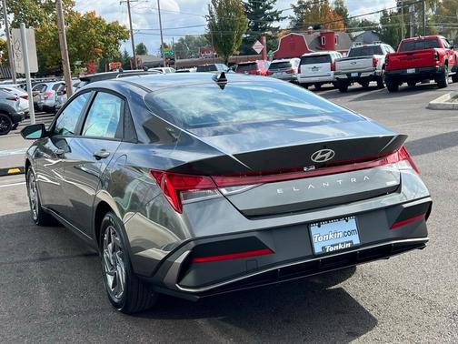 2026 Hyundai ELANTRA HEV Blue