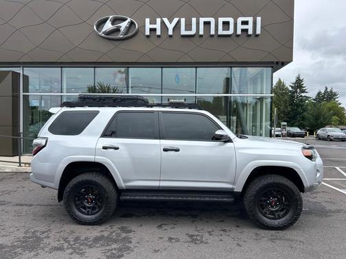 2018 Toyota 4Runner Sport