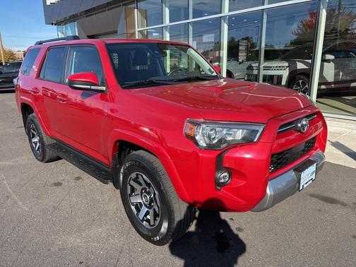 2024 Toyota 4Runner TRD Off Road