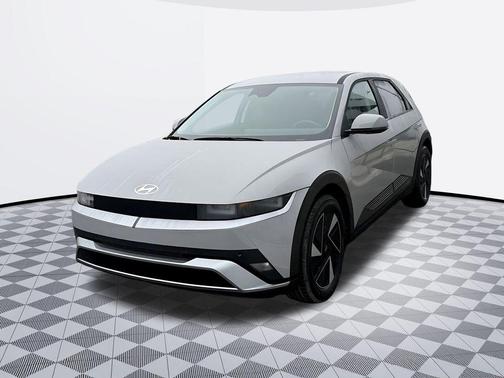 Cyber Gray 2026 Hyundai IONIQ 5 SE