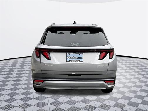 2026 Hyundai TUCSON Hybrid SEL