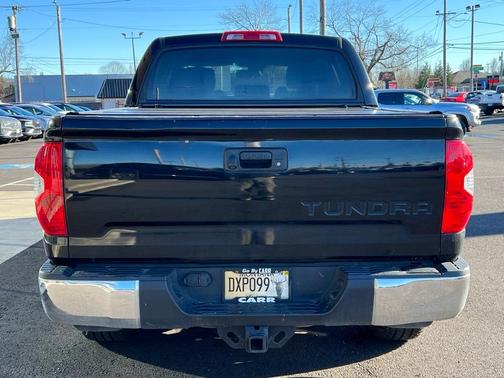 2019 Toyota Tundra SR5