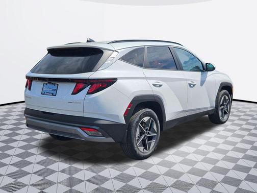 Pearl 2026 Hyundai TUCSON Hybrid SEL