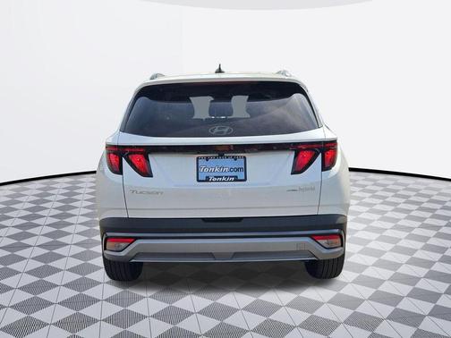 Pearl 2026 Hyundai TUCSON Hybrid SEL