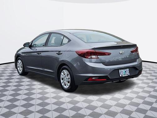 Machine Gray 2019 Hyundai ELANTRA SE