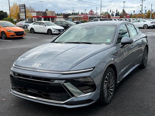 2026 Hyundai SONATA Hybrid Limited