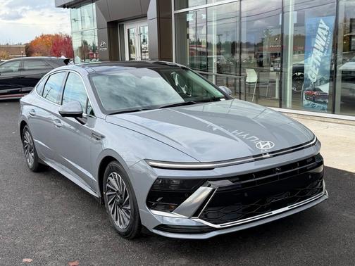 2026 Hyundai SONATA Hybrid Limited