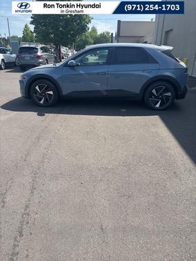 2025 Hyundai IONIQ 5 SE