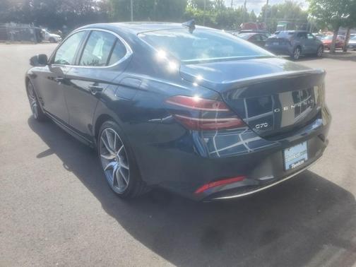 2023 Genesis G70 2.0T
