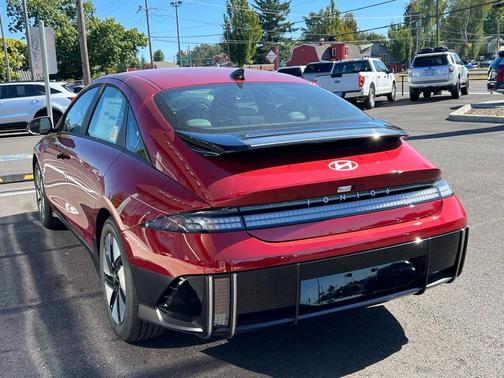 2025 Hyundai IONIQ 6 SE