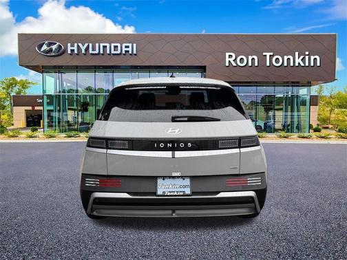 2026 Hyundai IONIQ 5 SE