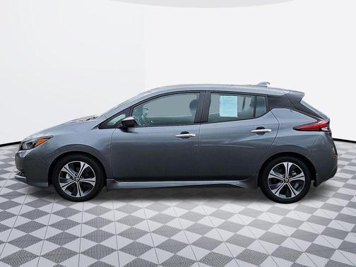 2020 Nissan Leaf SV