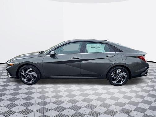 Amazon Gray 2026 Hyundai ELANTRA Limited