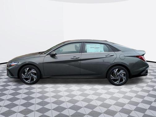 Amazon Gray 2026 Hyundai ELANTRA Limited
