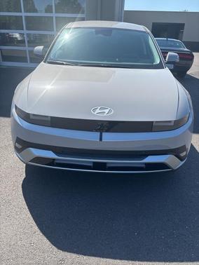 2025 Hyundai IONIQ 5 SE