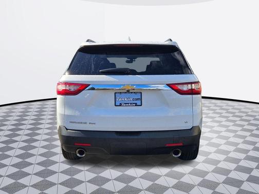 Summit White 2021 Chevrolet Traverse LT Leather