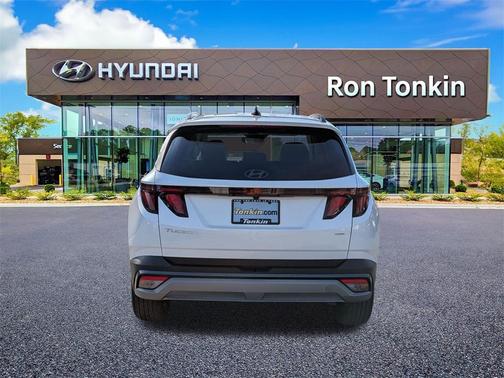 2025 Hyundai TUCSON SEL