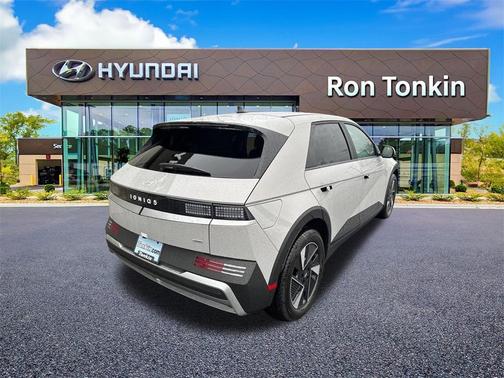 2026 Hyundai IONIQ 5 SEL