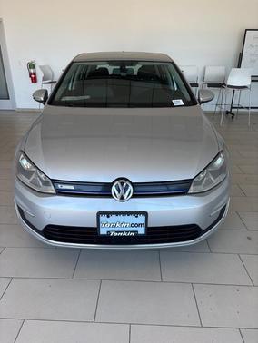 2016 Volkswagen e-Golf SE