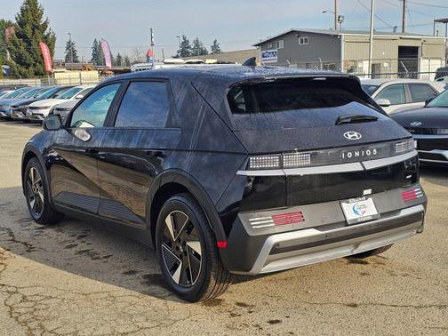 Black 2026 Hyundai IONIQ 5 SEL