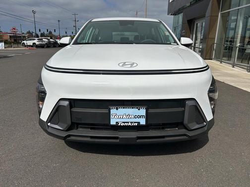 2025 Hyundai KONA SE