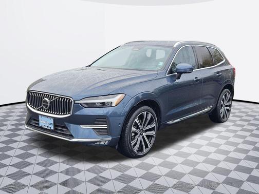 Denim Blue Metallic 2023 Volvo XC60 B5 Ultimate Bright Theme