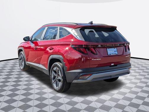 2026 Hyundai TUCSON Hybrid SEL