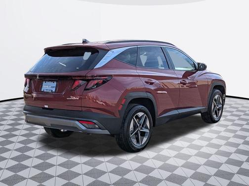 2026 Hyundai TUCSON Hybrid SEL