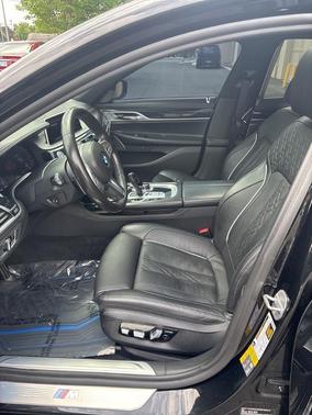 2020 BMW 745e xDrive iPerformance