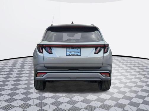 Shimmering Silver 2026 Hyundai TUCSON SEL Premium